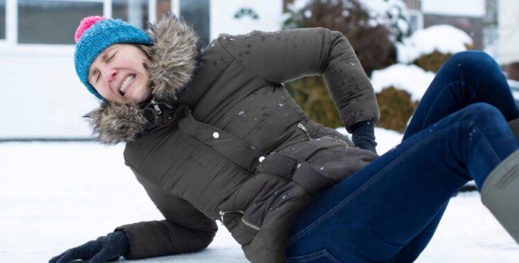 How to prevent slips and falls in winter